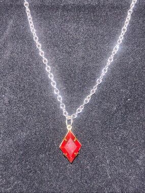 Hand Crafted Red Diamond-Shaped Pendant Necklace